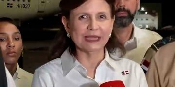 Raquel Peña recibe a rescatistas que regresaron de Venezuela y reafirma respaldo de RD tras devastador terremoto