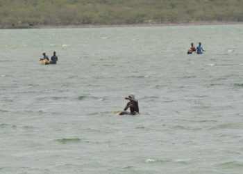 Familiares de pescadores desaparecidos en Montecristi reclaman una búsqueda aérea y marítima