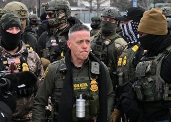 El ICE suspende los controles de tráfico tras las muertes en Maine y Texas, según medios