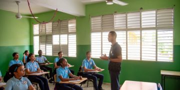 Consulta educativa determina que principal desafío de la educación es el bajo nivel de aprendizaje