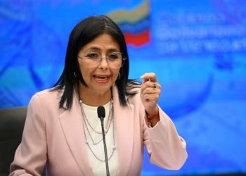 Delcy Rodríguez asegura que tiene un problema de salud, sin dar más detalles