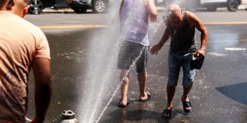 Calor intenso persistirá en el país, advierte el Indomet