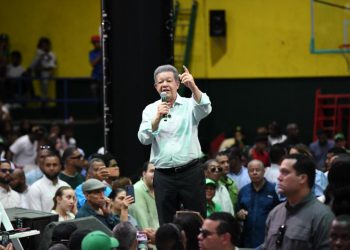 Leonel Fernández promete mayor participación de la juventud para las elecciones de 2028