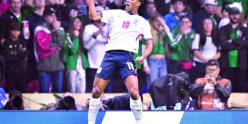 Inglaterra le gana a México en el Azteca y se mete en cuartos del Mundial