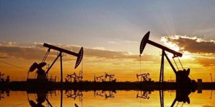 El precio del petróleo escala nuevamente en el mercado mundial