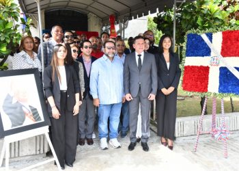 Reformistas conmemoran el 24 aniversario del fallecimiento de Balaguer