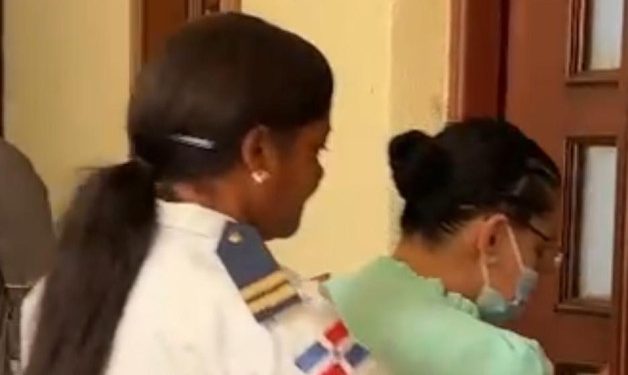 Envían a juicio de fondo a Johanna Madera por amenazas y extorsión contra comunicadores