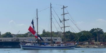 Buque escuela regresa al país tras completar crucero internacional de instrucción