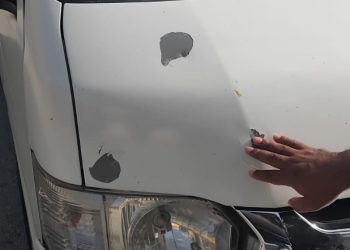 Detienen a enajenado por apedrear en la Circunvalación de Baní