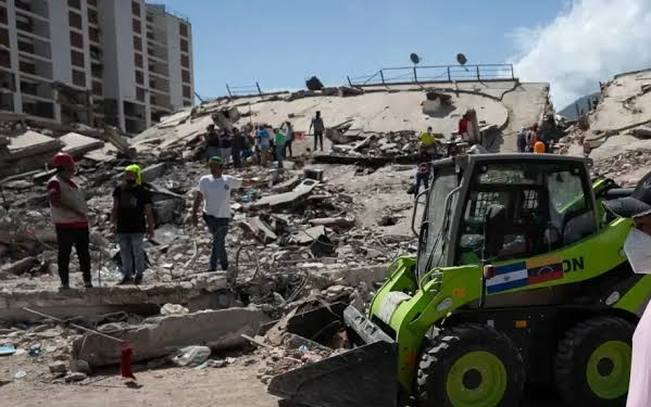 Sube a 4,829 cifra muertos por doble terremoto en Venezuela