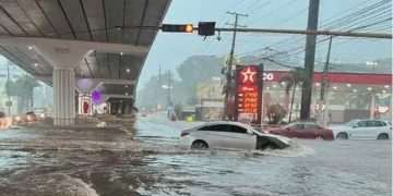 Indomet prevé aguaceros, tormentas eléctricas y mantiene cinco provincias en alerta