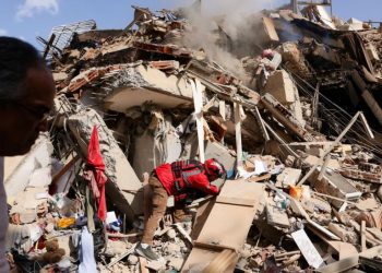 Suben a 3,685 los fallecidos por los terremotos en Venezuela