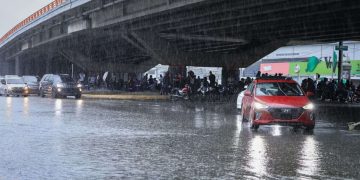 ONDA TROPICAL GENERARÁ ALGUNOS AGUACEROS PARA LA TARDE