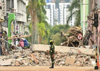 Hallan sin vida a la madre del bebé rescatado de los escombros en el terremoto en Colombia