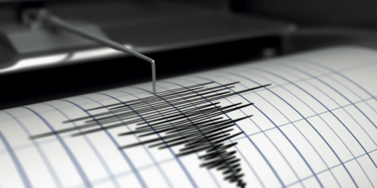 Sismo de magnitud 5,9 en el este de Japón sacude Tokio y deja varios heridos