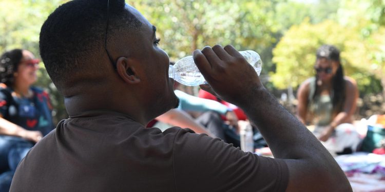 Indomet prevé un jueves de mucho calor y posibles lluvias
