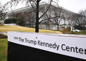 Gobierno Trump menciona la posibilidad de demoler el emblemático Kennedy Center
