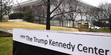 Gobierno Trump menciona la posibilidad de demoler el emblemático Kennedy Center