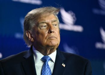 Trump advierte a Irán que tiene una "última oportunidad" para firmar un "buen" acuerdo