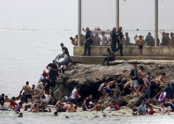 Ceuta alerta que la situación de los menores migrantes es "insostenible"