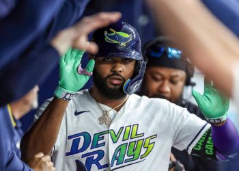 Junior Caminero llega a 30 jonrones en la temporada, primer dominicano con esa cifra
