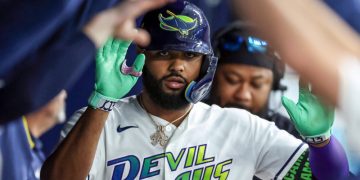 Junior Caminero llega a 30 jonrones en la temporada, primer dominicano con esa cifra