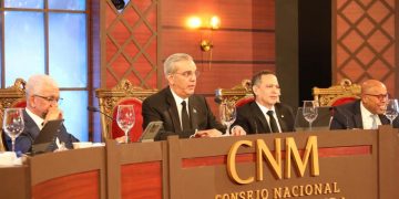 CNM evaluará a Luis Henry Molina y 10 jueces de la Suprema