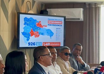 Avanza entrega de planteles y techados para el ciclo 26-27