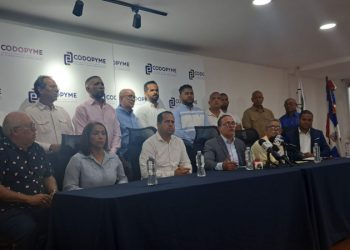 Fabricantes de zapatos garantizan calidad en calzado para este nuevo año escolar
