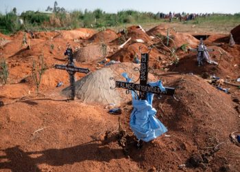 Una persona muere cada 30 minutos en el Congo por ébola, alerta la ONU