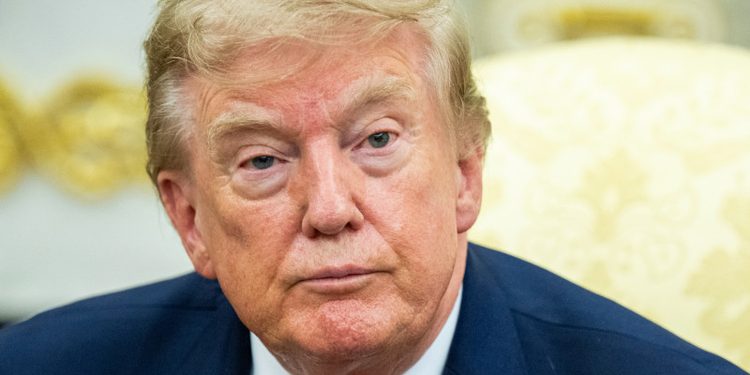 Un tribunal federal anula la suspensión de visados ordenada por Trump para 75 países
