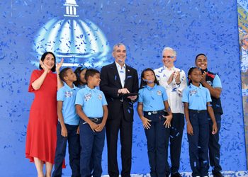 Cerca de 50% en asistencia marca el inicio del año escolar