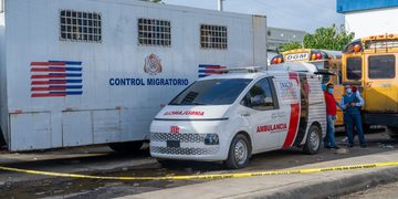 Encuentran cuerpo sin vida de dominicano en camión averiado en parqueo trasero de Migración
