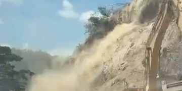 Derrumbe en carretera Jarabacoa–La Vega genera preocupación y pone en riesgo a conductores