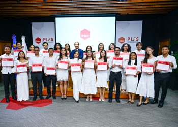 INTEC entrega becas a 22 jóvenes sobresalientes