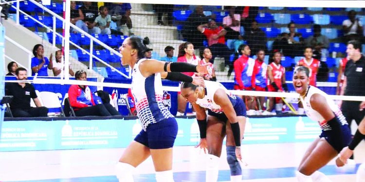 Las Reinas superan a Cuba y este sábado se miden a Canadá por el boleto a los Olímpicos