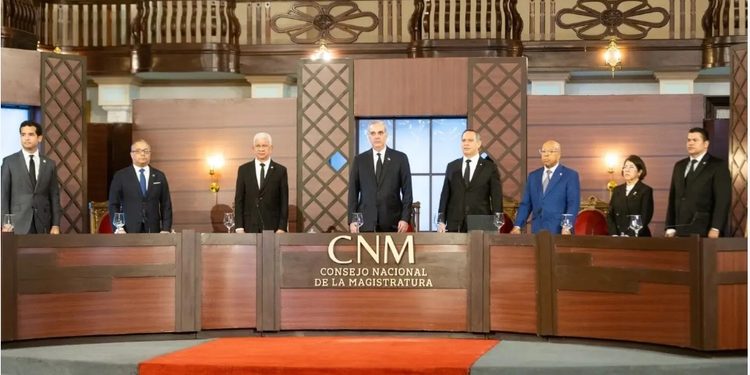 Siete jueces de la Suprema Corte enfrentan evaluación del CNM