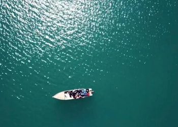 Rescatan a 40 personas tras bote zozobrar al oeste de Puerto Rico; hay varios desaparecidos
