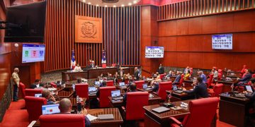 Senado aprueba exonerar de impuestos la compra de marcapasos, medición de diabetes y otros insumos médicos