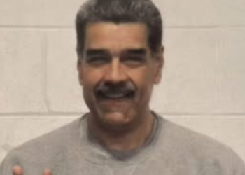 Nicolas Maduro apela a su inmunidad y pide desestimar cargos en su contra