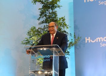 Mescyt llama a empresas a financiar becas: “La mejor inversión que se puede hacer es la educación”