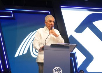 El turismo aporta 15.9 % del PIB a economía y triplica contribución fiscal en una década