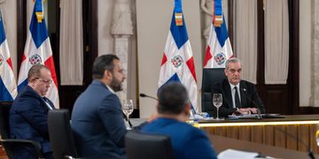 La pobreza bajó a 13.75% en el segundo trimestre, según Gobierno
