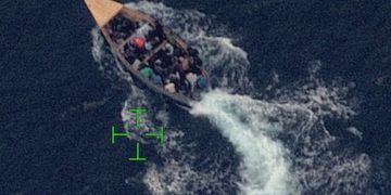 Repatrían a 51 migrantes dominicanos y haitianos detenidos en aguas de Puerto Rico