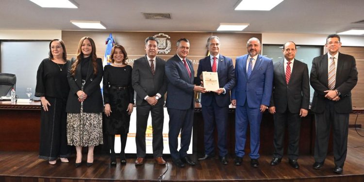 Rechazo a la oferta política motiva mayor abstención electoral junto a otros factores