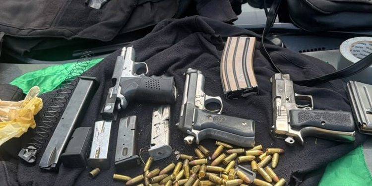 Policía ultima a tres supuestos asaltantes de empresa de envío de remesas en Azua