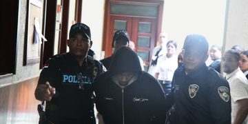 Aplazan audiencia de coerción contra acusado de la muerte de joven en Los Praditos