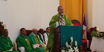 Arzobispo Morel Diplán pide enseñar protección del medioambiente en escuelas del país