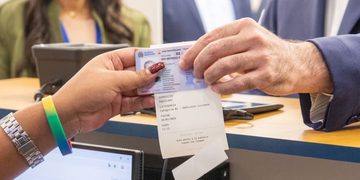 TC declara inconstitucional limitación de licencias de conducir a mayores de 75 años