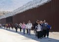 Cruces fronterizos en EEUU aumentan sin precedentes y dominicanos encabezan llegada a Filadelfia